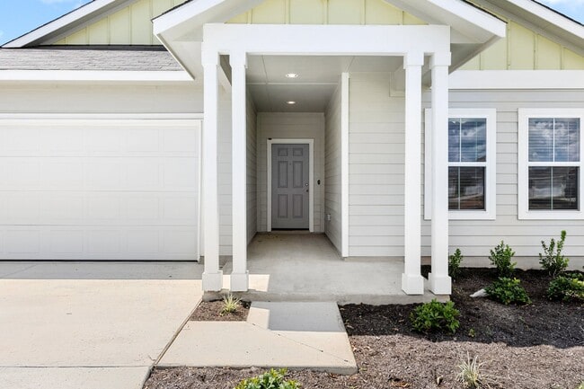 Photo - Modern Kyle Home Available for an April Move-In!
