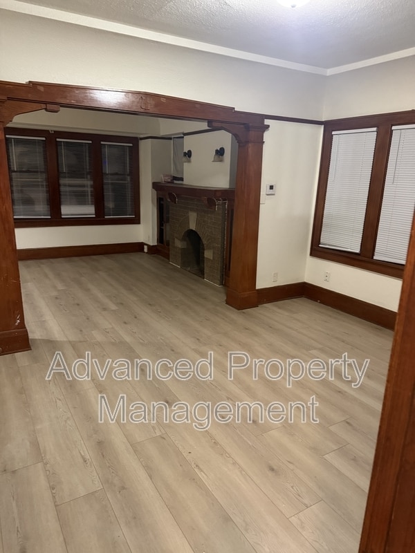 Photo - 3851 N 24th Pl