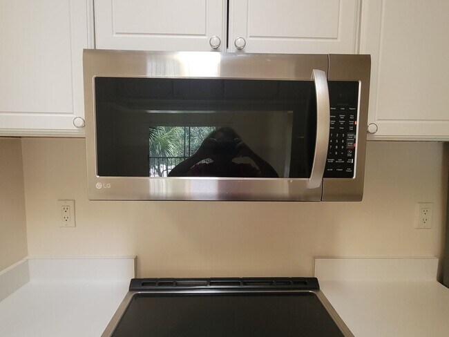 Photo - 2500 SE Anchorage Cove