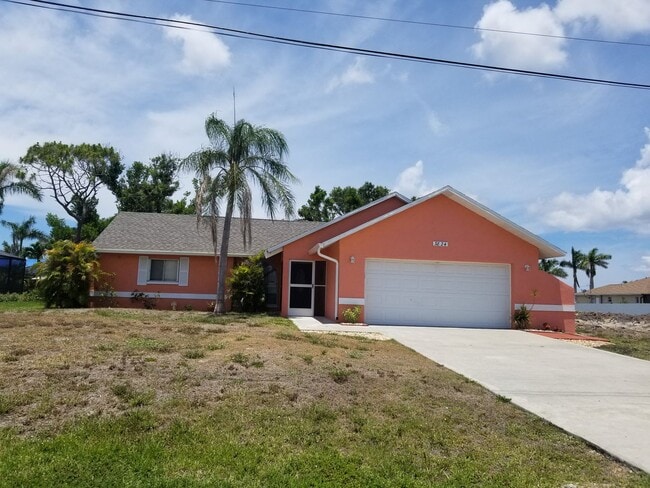 Building Photo - 3824 SW 14th Ave Rental