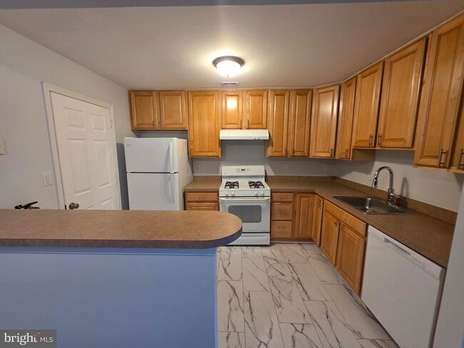 Photo - 2602 Saxony Dr