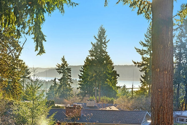 Photo - Hillside Bellevue Home w/ Lake Views!