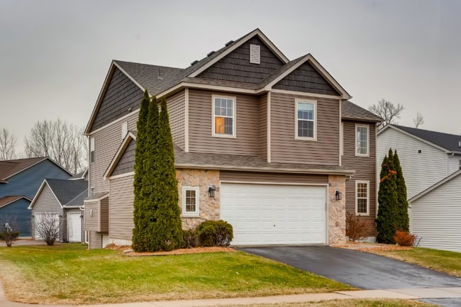 Photo - 7586 Inland Ln N