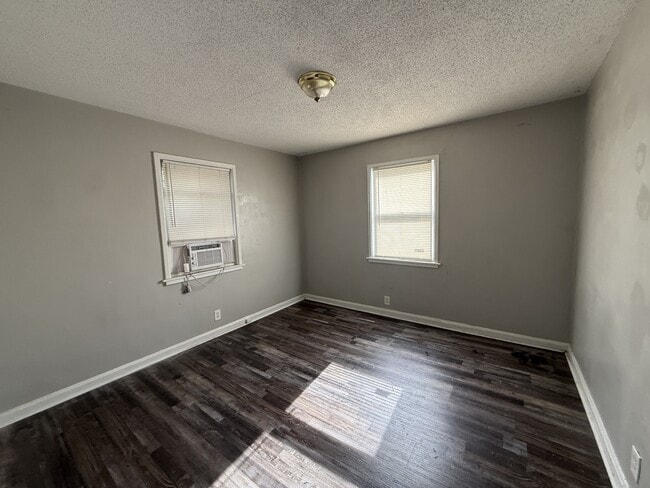 Photo - 3718 Charloe Ct