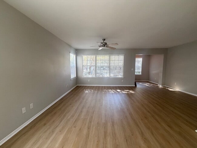 Photo - Three Bedroom Townhome Located in Mill Creek