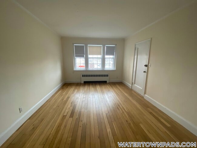 550 Belmont St Unit 2
