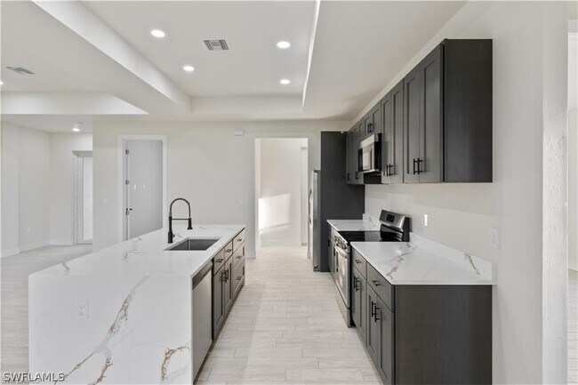 Photo - 3008 23rd St SW