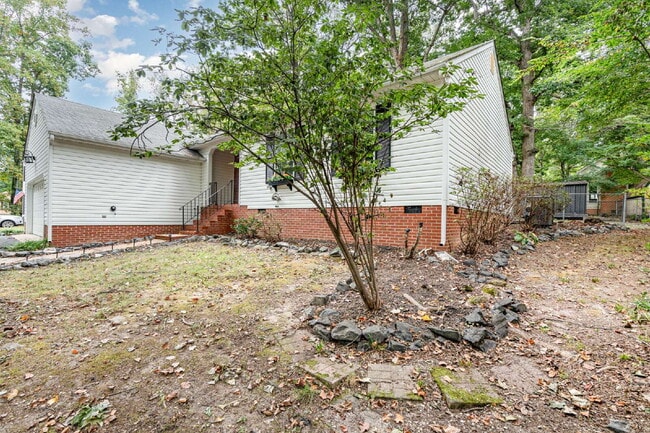 Photo - Charming One-Level Home in Quiet Cul-de-Sa...