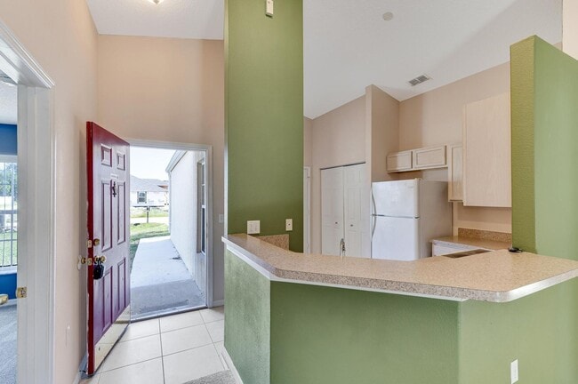 Building Photo - Available now! Rental