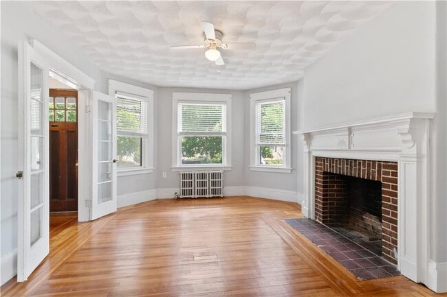 Photo - 153 Irving Ave