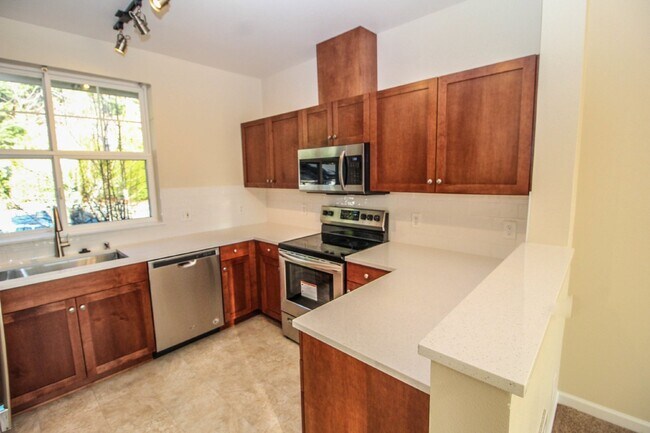 Photo - Day Break Condos with excellent territoria... Unit B302