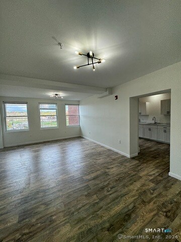 Photo - 61 Colony St Unit 3C