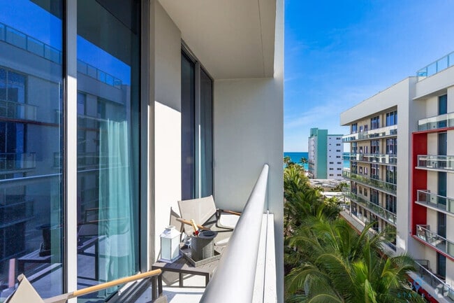 Building Photo - 777 N Ocean Dr Unit ID1227312P Rental