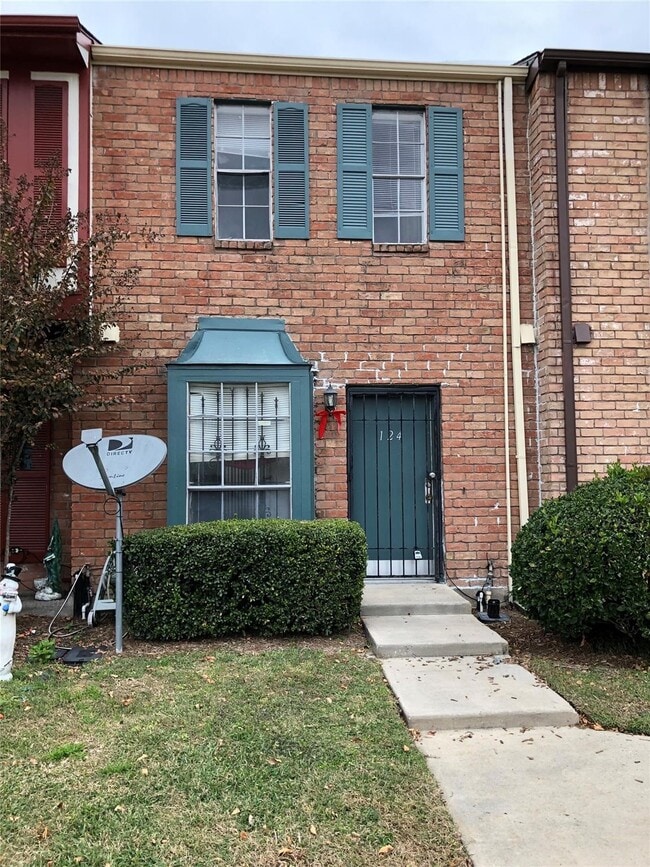 Building Photo - 7700 Creekbend Dr Unit 124