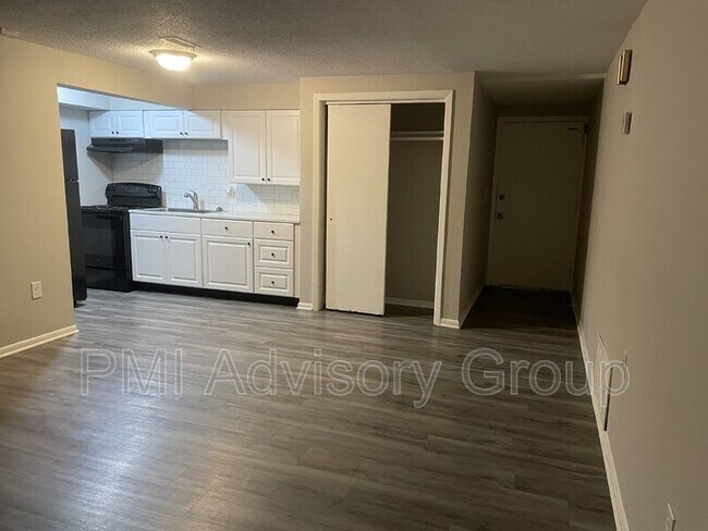 Photo - 2021 SW Mission Ave Unidad 17