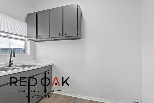 Photo - ~$3600 OFF~ Charming Studio with Gleaming ... Unit 15