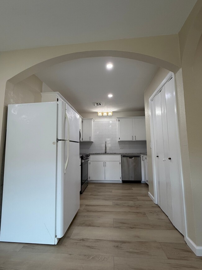 Photo - 4209 Willowisp Dr Unit 4209