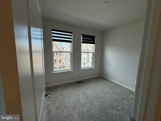 Photo - 6063 Soho Wy Casa Adosada