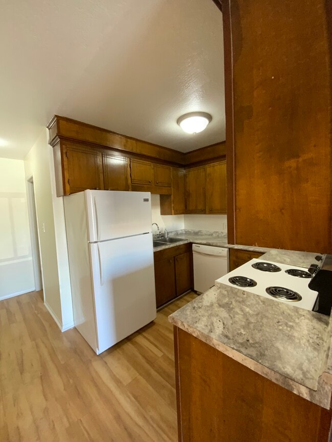 Armarios…¡Muchos! - Blainewood Oaks