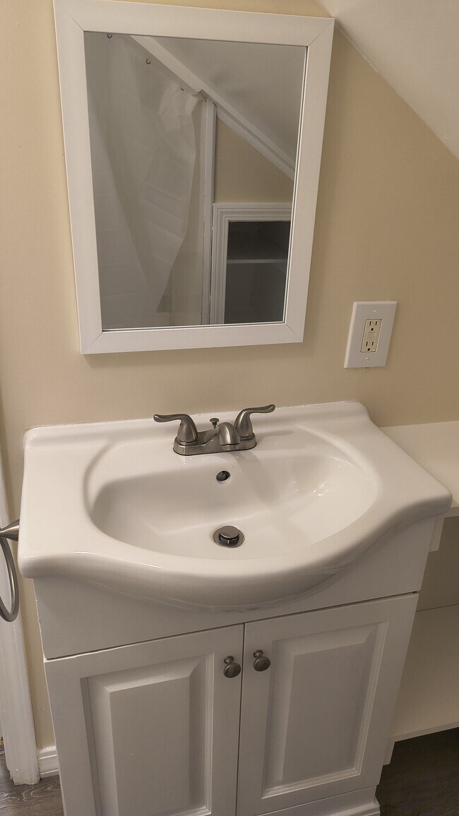 43 Sawin Ave Unit 3