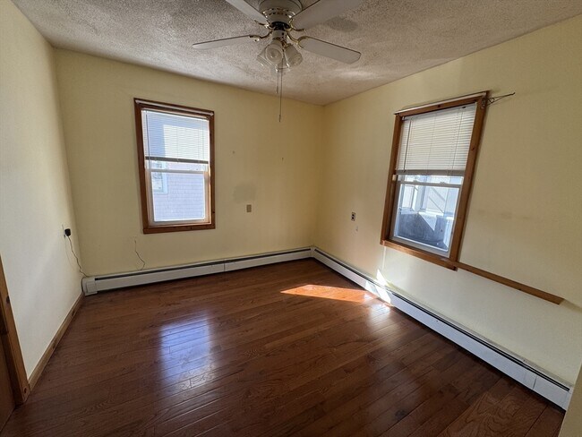 Photo - 35 Dearborn St Unit 2