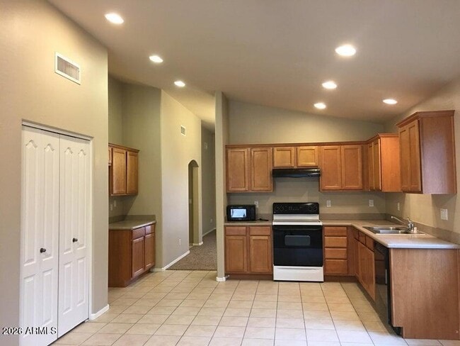 Photo - 25214 W Clanton Ave