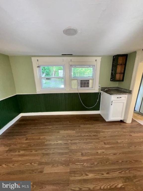 Photo - 1433 Manley Rd