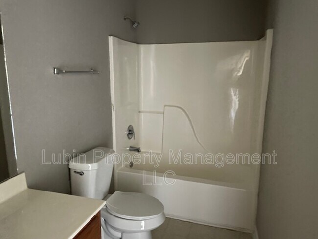 Photo - 2715 Long Shadow Ln