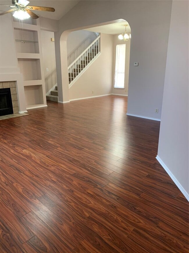 Photo - 3215 Tree Grove Dr