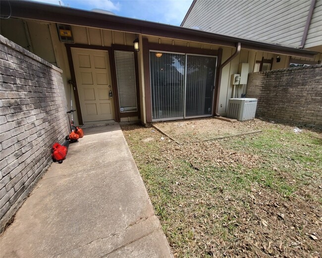 Photo - 12510 Newbrook Dr