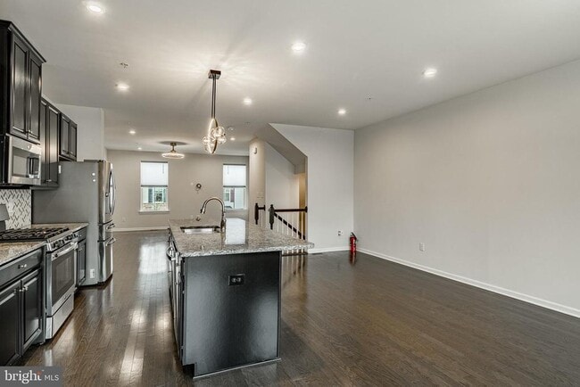 Photo - 300 Blue Welsh St