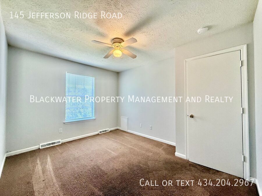 Photo - 145 Jefferson Ridge Rd