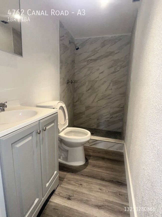 Photo - 4762 Canal Rd Unit A3