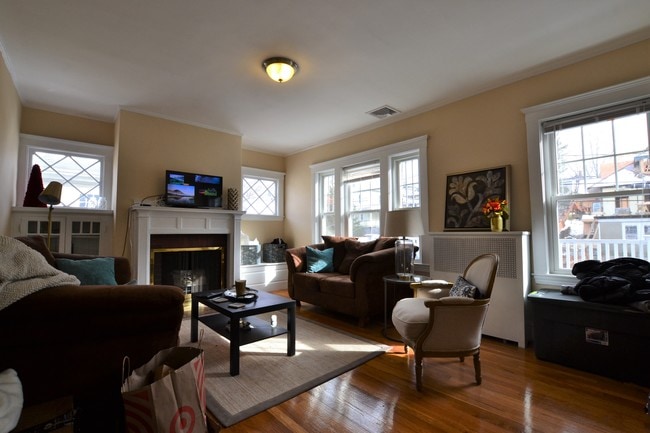 Photo - 61 Bennett St Unit 1