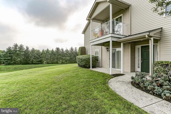 Photo - 126 Sparrow Rd Unit 1