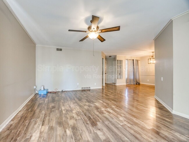 Photo - 3737 NW 17th St