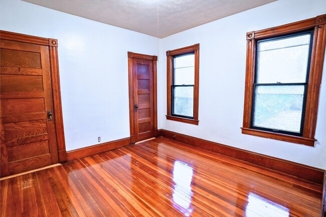 Photo - 29 Pasco Rd Unidad 2