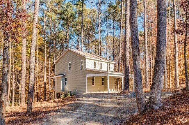 Building Photo - 438 Motorcycle Rd Rental