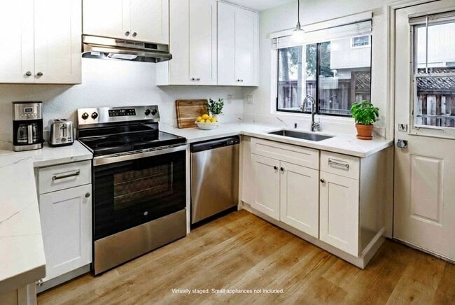 2BR, 2BA Kitchen (staged)