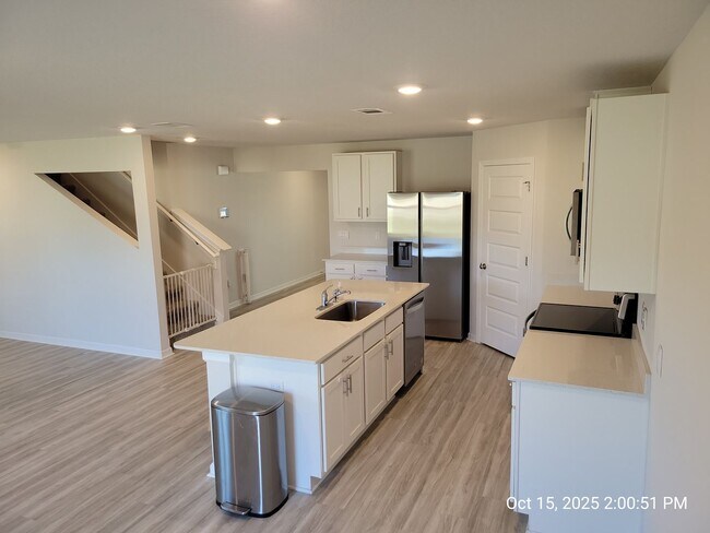 Photo - Large Family Home in Central Crestview