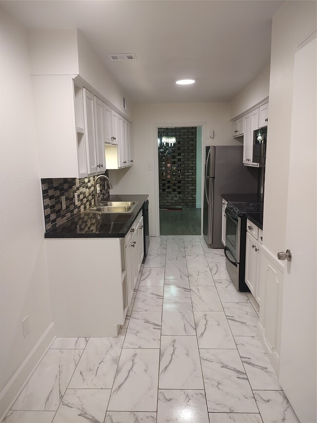 Photo - 13150 Trail Hollow Dr