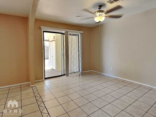 Photo - 2908 N 40th Dr