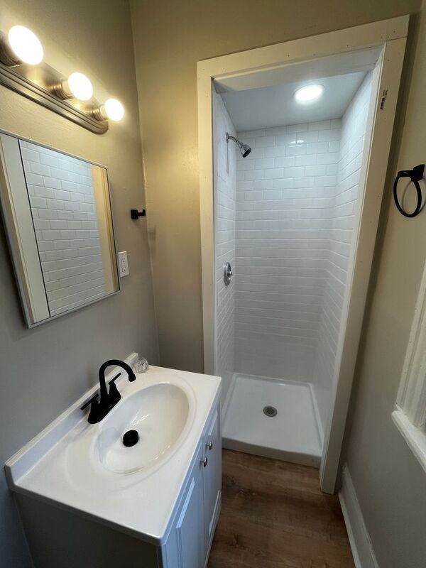 Photo - 14 Beechwood St Unit 14 Beechwood St Rear