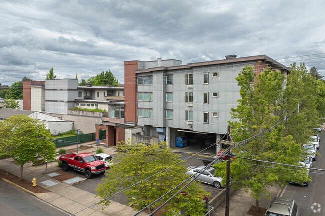 Exterior - Village Quarter