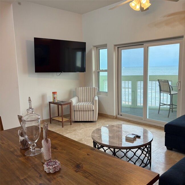 Photo - 9420 Seawall Blvd Unidad 605