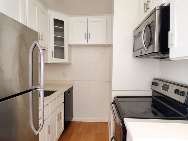 Photo - 255 N Third St Unit 03