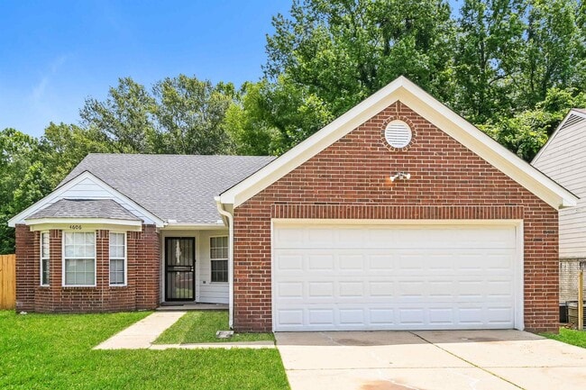 Photo - 4606 Northwood Hills Dr House