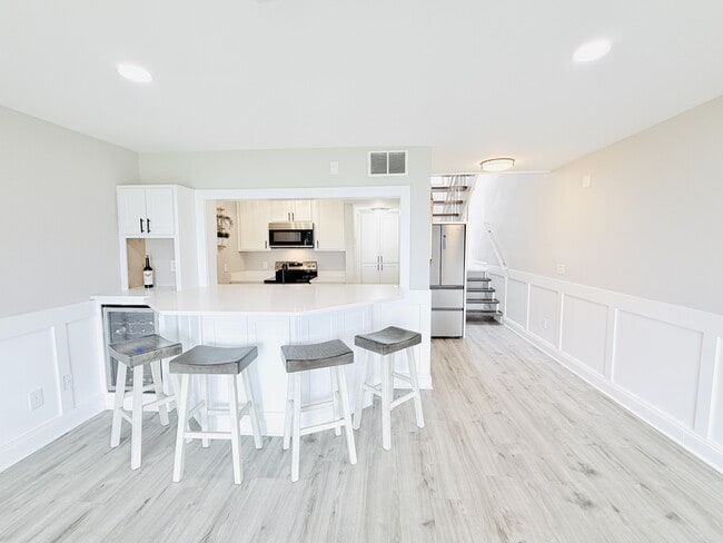 20 Indian Creek Trail