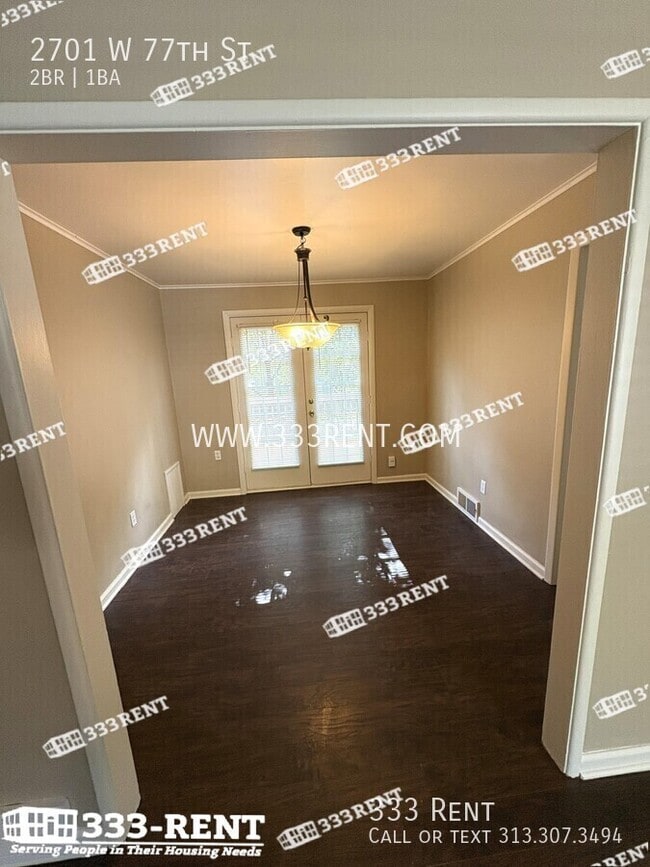 Photo - 2701 W 77th St
