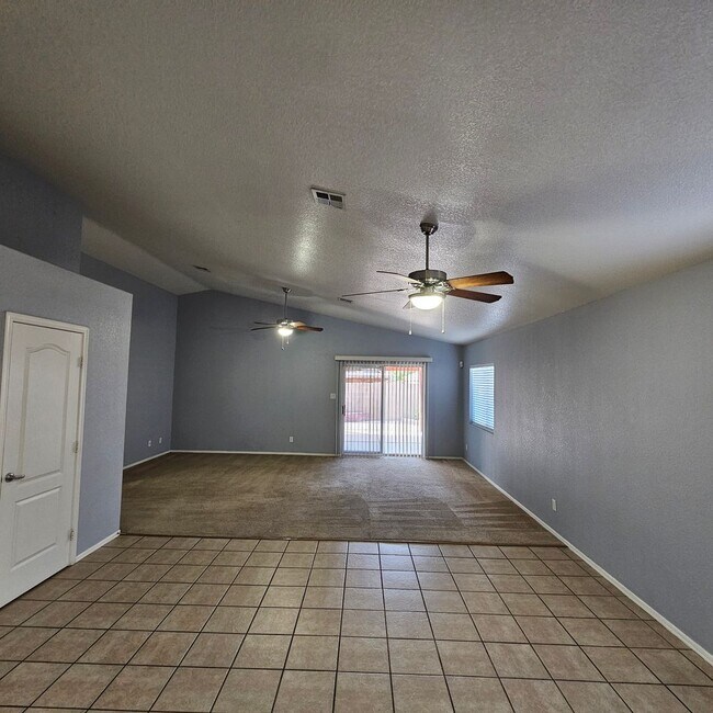 Photo - Awesome rental available!